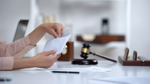 Is It Possible to Avoid Alimony in Colorado? Factors That Can Work in Your Favor